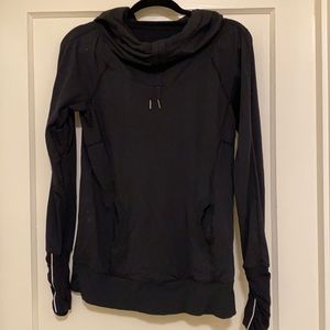 Lululemon sports sweater